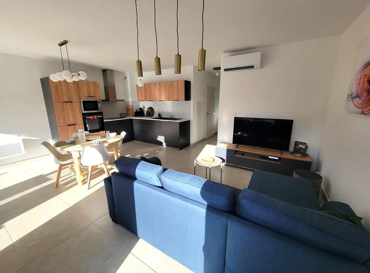 Holiday home Cottage De Villepey, Villa Near Beach, Swimming Pool Frejus France